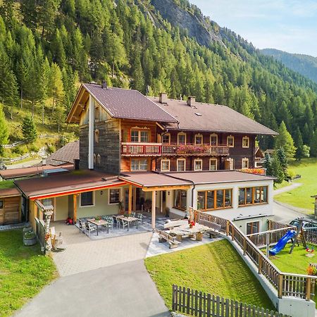 Landhaus Taurer Kals-am Großglockner Exterior foto